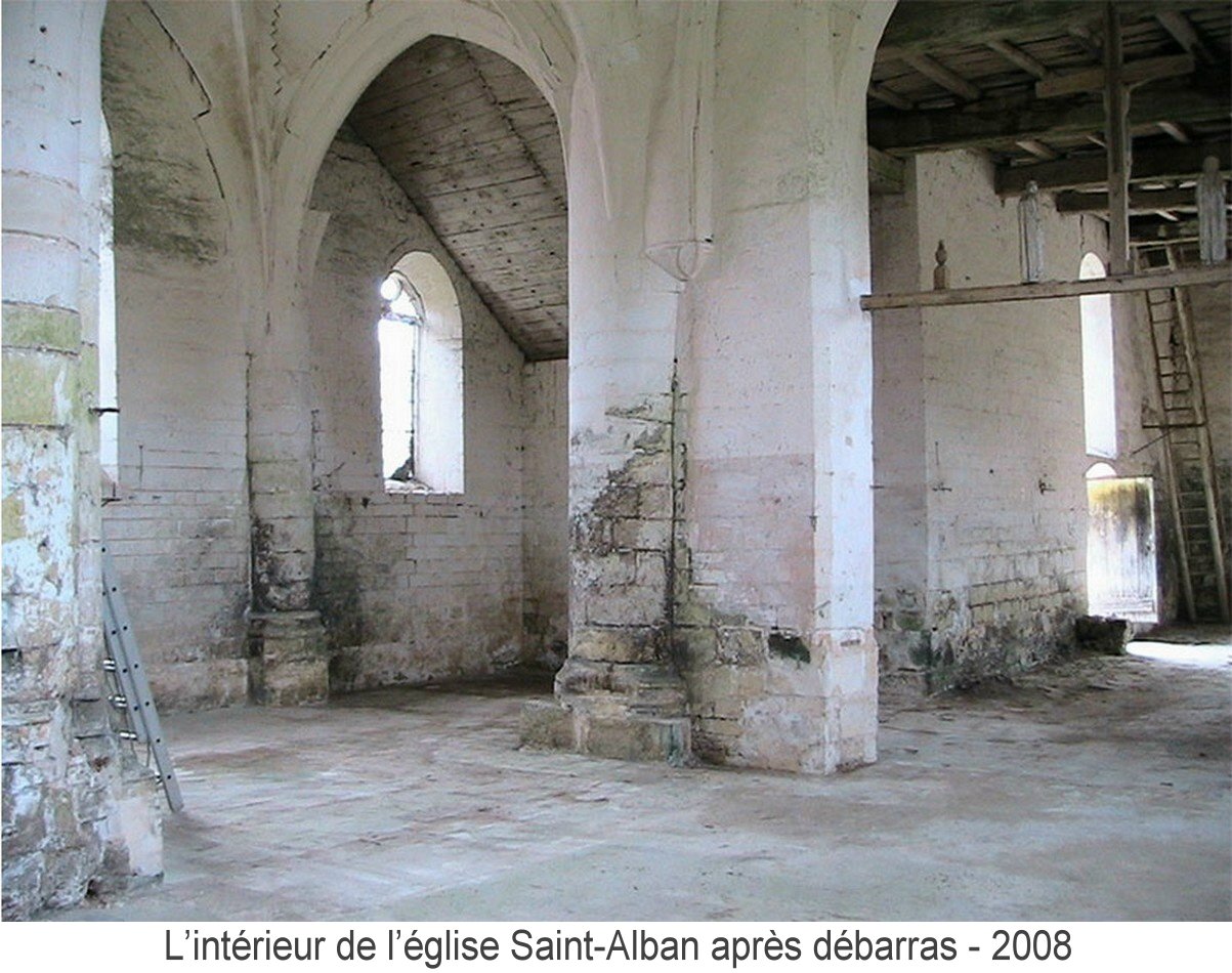 L' intérieur de l' église Saint-Alban après débarras - 2008