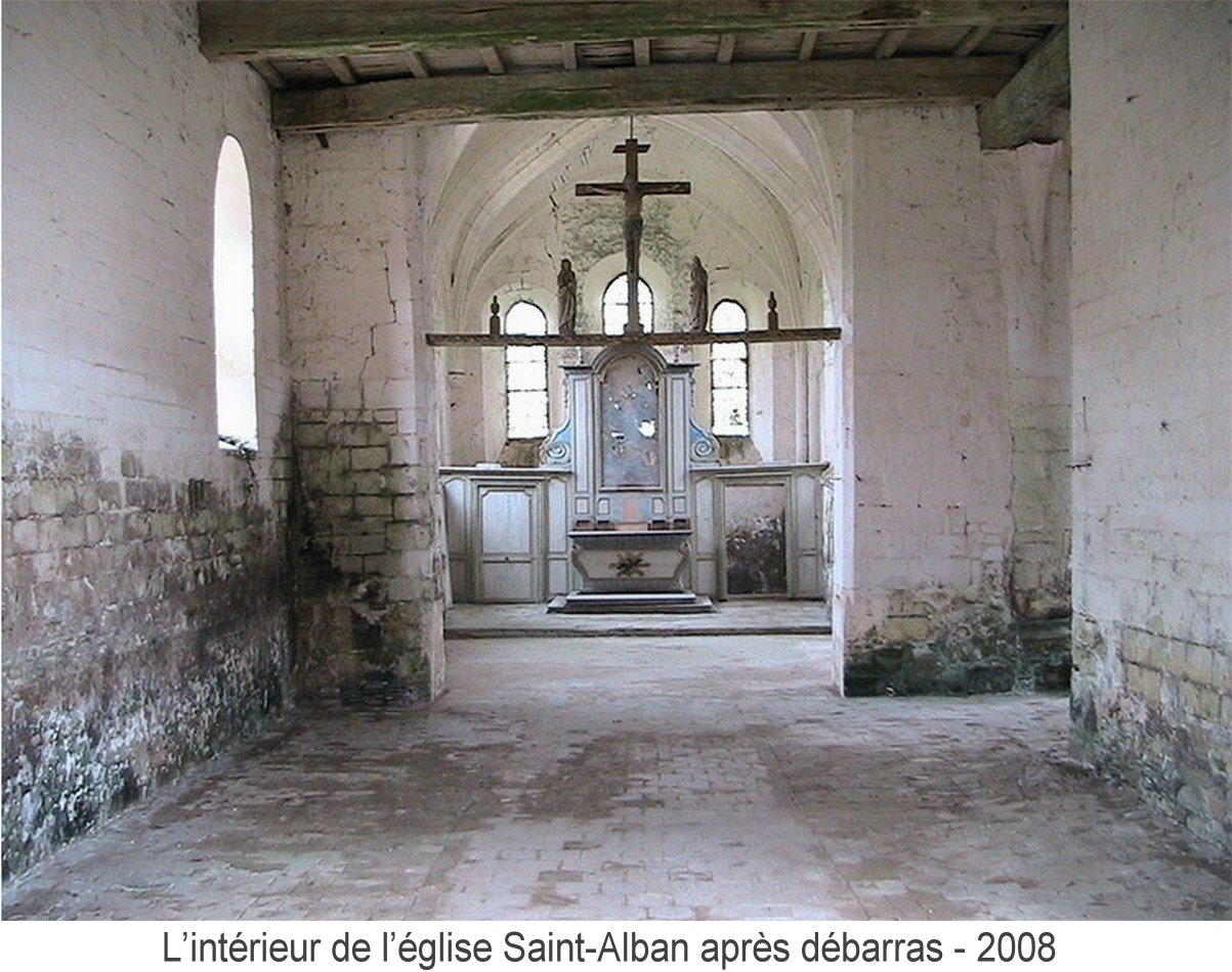 L' intérieur de l' église Saint-Alban après débarras - 2008